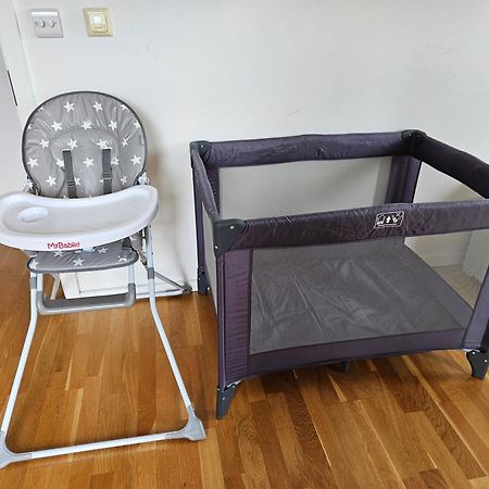 Lovely 2 Bedroom Flat With Balcony In Stratford 伦敦 外观 照片